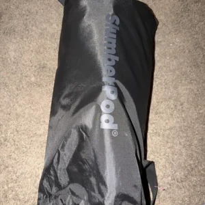 Slumberpod Privacy Pod Blackout Canopy Travel Sleep Toddler sleeping/hiding tent
